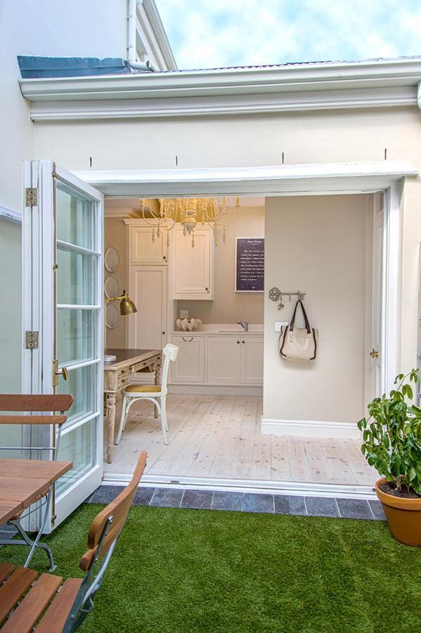 Villa Charming Coastal Townhouse At The Majestic Kalk Bay Exterior foto