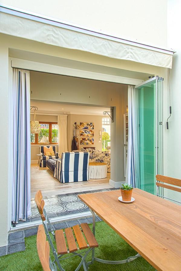 Villa Charming Coastal Townhouse At The Majestic Kalk Bay Exterior foto